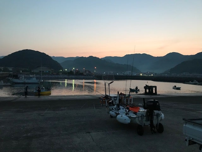 alt="出発前のマイボートの写真"